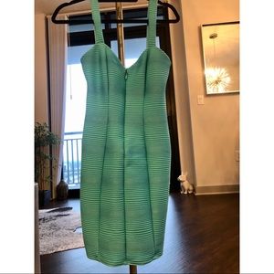 Bebe Summer Dress 🏝